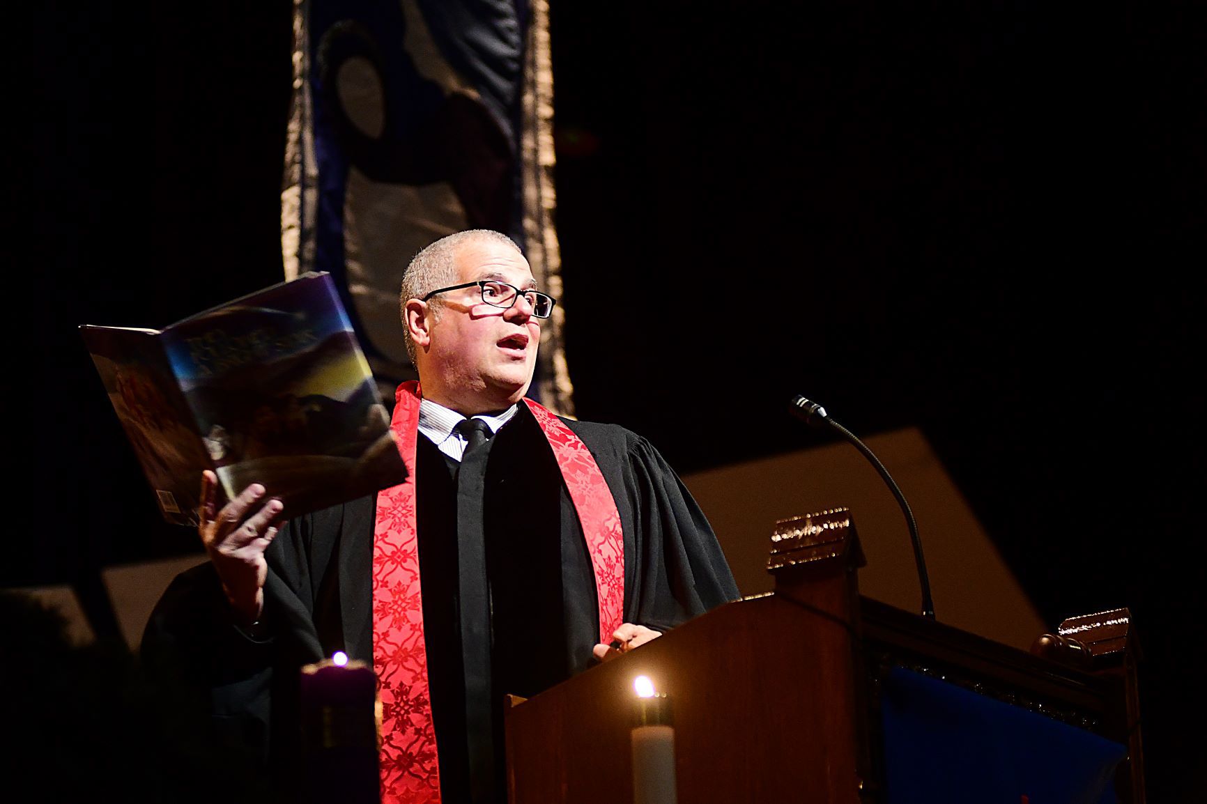 The Rev. Jim Mohr shares The Message at Christmas Vespers